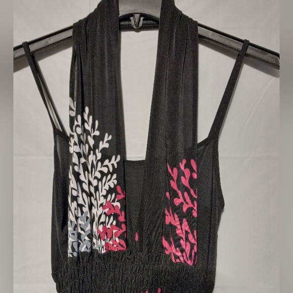 NWT Arianna Leafy Print Halter Dress, S/M, Shark Bite Hem, Black/Pinks/Gray - Picture 3 of 6